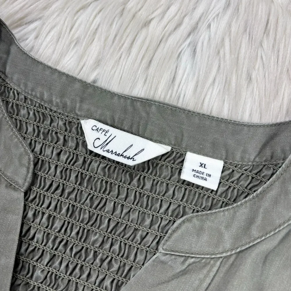 NWT Cafe Marrakesh Women's XL Green Shirred Back Button Front Blouse Top - Picture 3 of 6